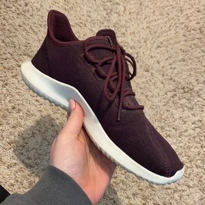 Maroon adidas tennis shoes